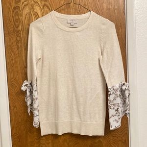 Loft Outlet brand sweater with flowy sleeves!